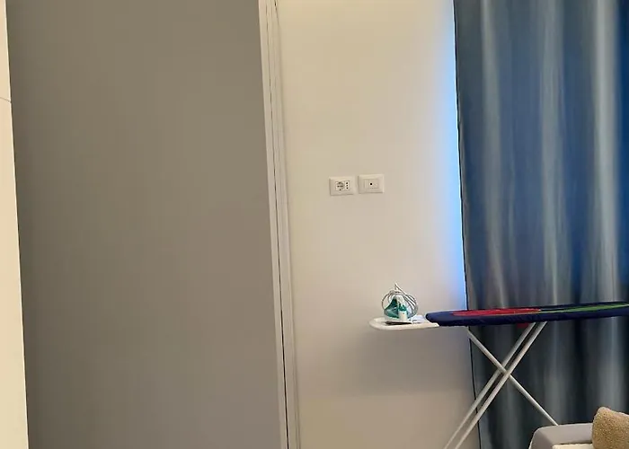 Bina's アパート *