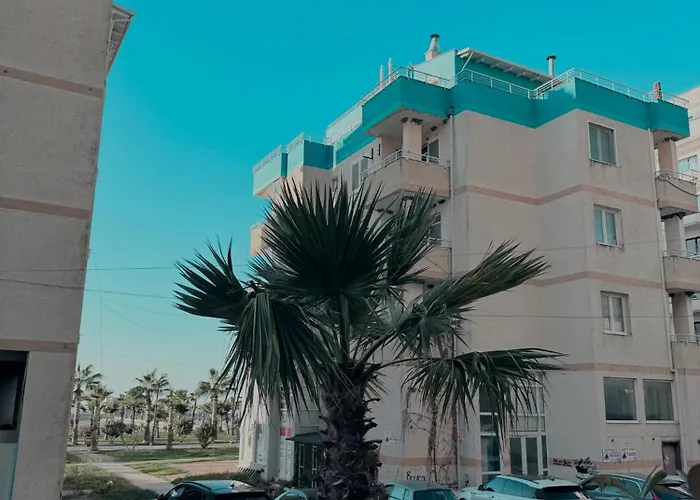 アパート Bina's ゴーレム